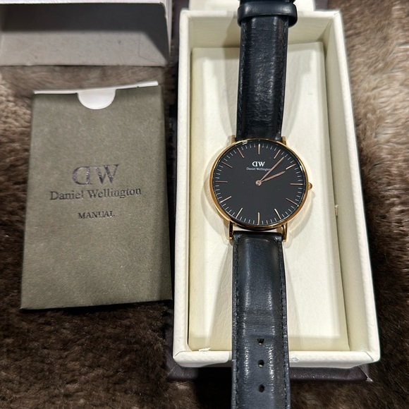 Classic Sheffield Denim Wellington Watch Daniel Wellington Classic